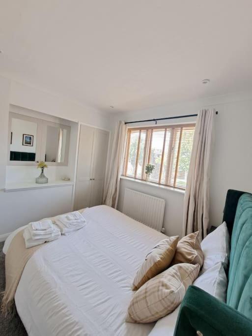 Beachwood House, Serviced Accommodation Сканторп Экстерьер фото